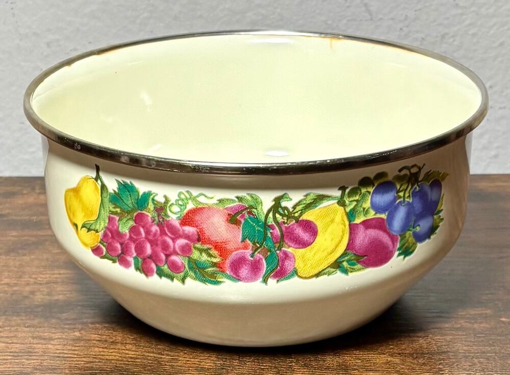 Vintage Metro Vitroceramic Metal Enamel Mixing Bowl Fruit & Floral Pattern 6.5”